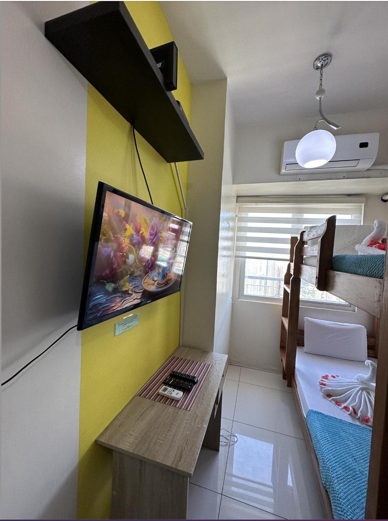 Green Residences Stays By Pbyy Маніла Екстер'єр фото